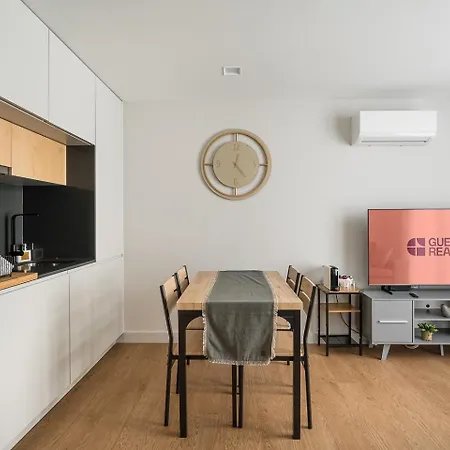 Guestready - Modern Comfort In Historic Aveiro