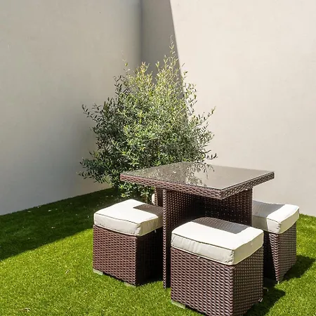 Guestready - Modern Comfort In Historic Apartment Aveiro